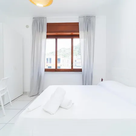 Mauri Dolce & Luxury House And In The Town Center Apartment *